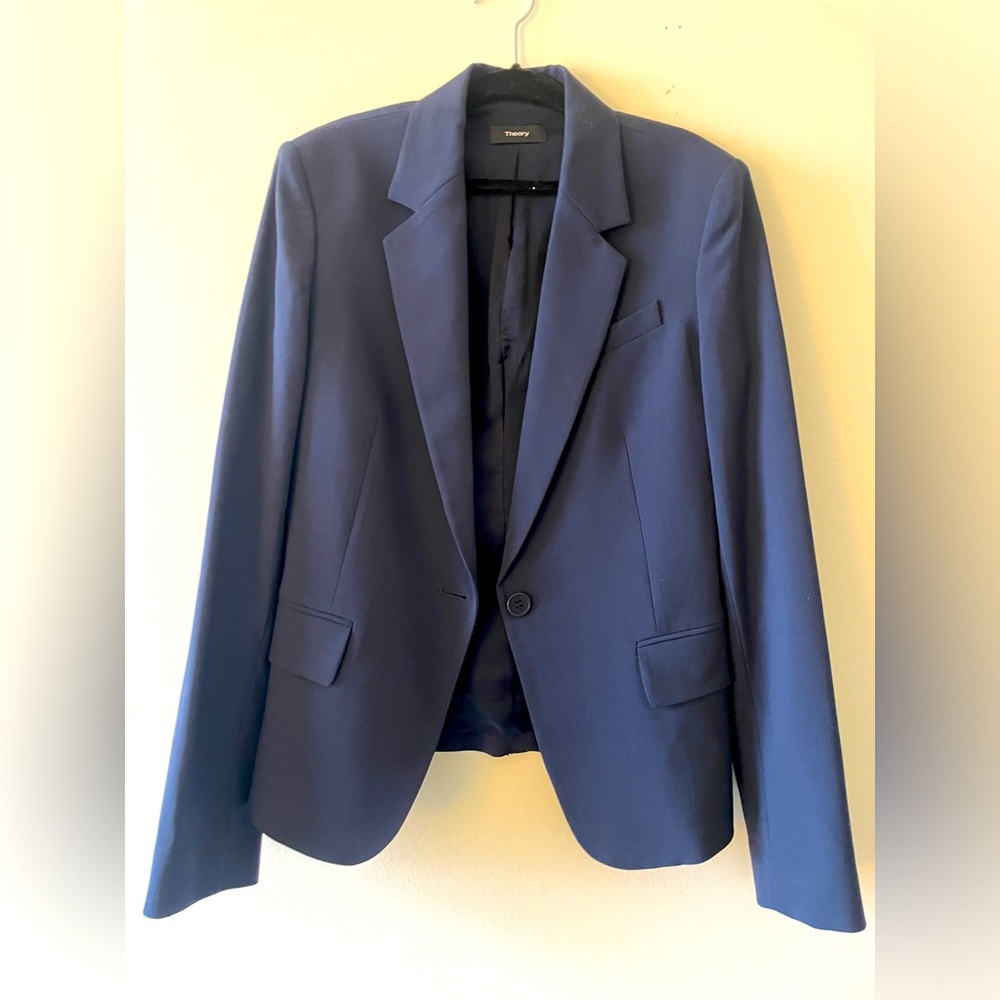 Theory Blazer Navy Blue size 4